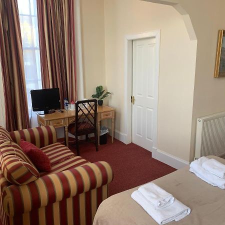 The Royal Hotel Blairgowrie and Rattray Bagian luar foto