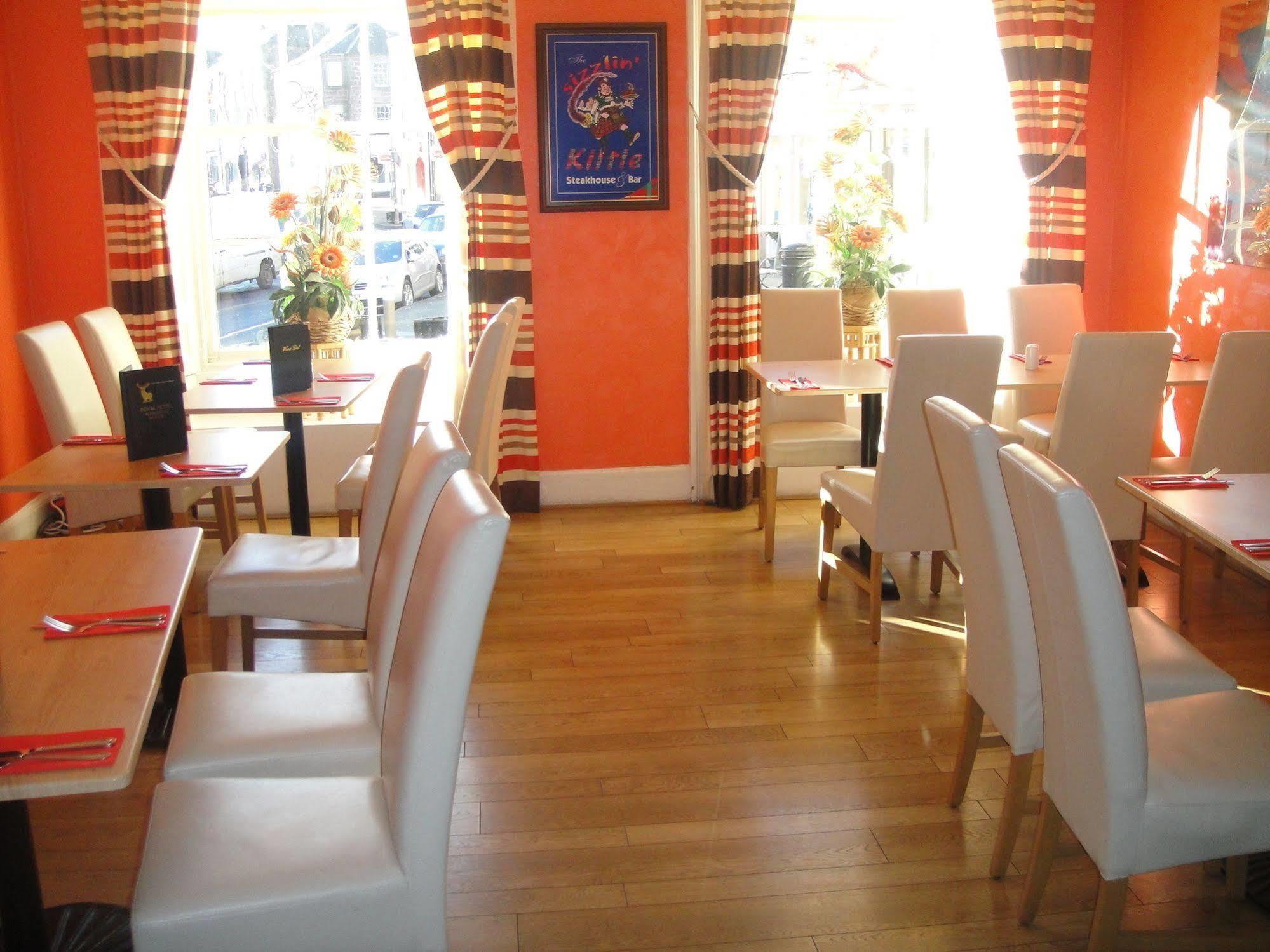 The Royal Hotel Blairgowrie and Rattray Bagian luar foto
