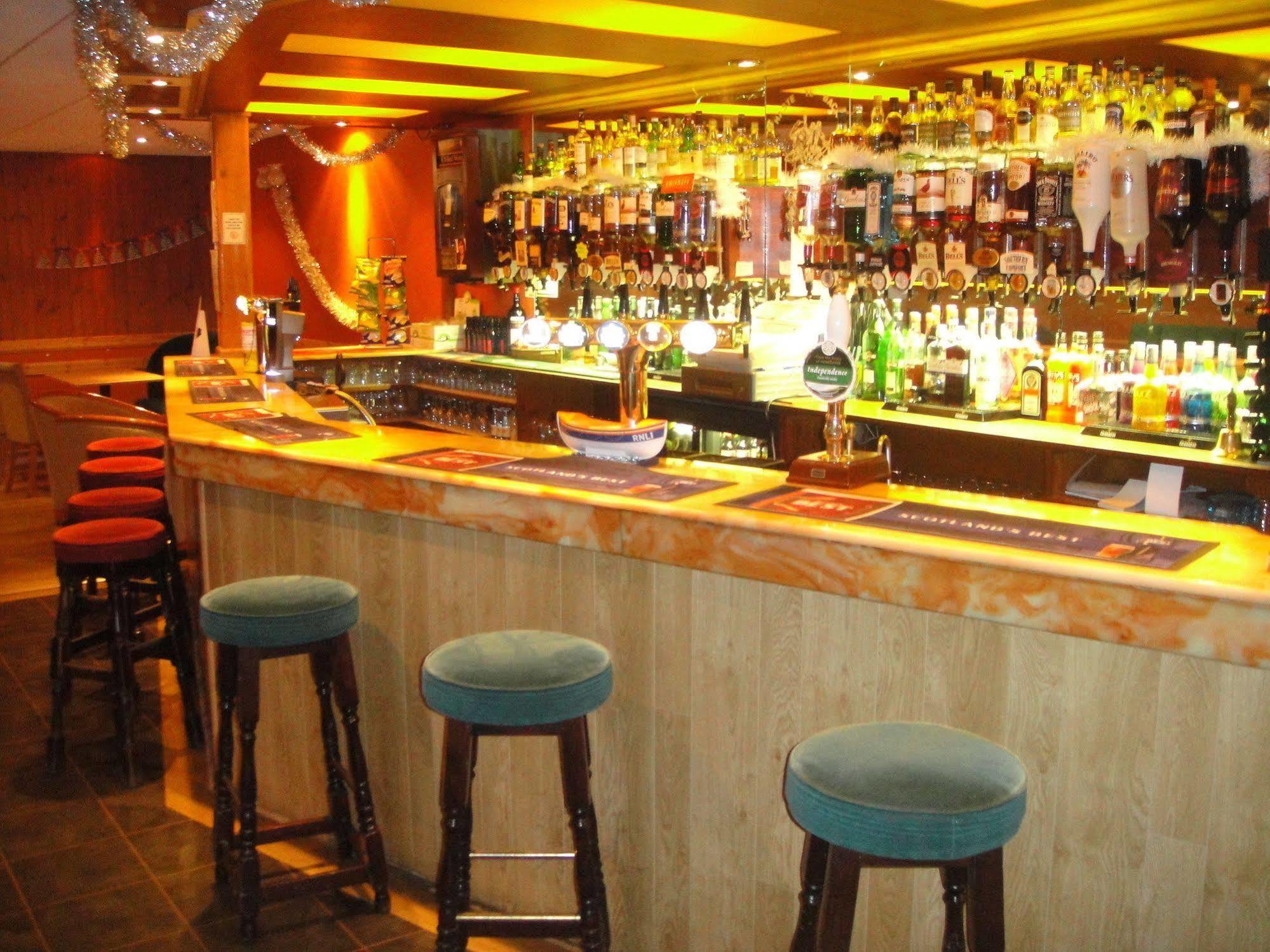 The Royal Hotel Blairgowrie and Rattray Bagian luar foto