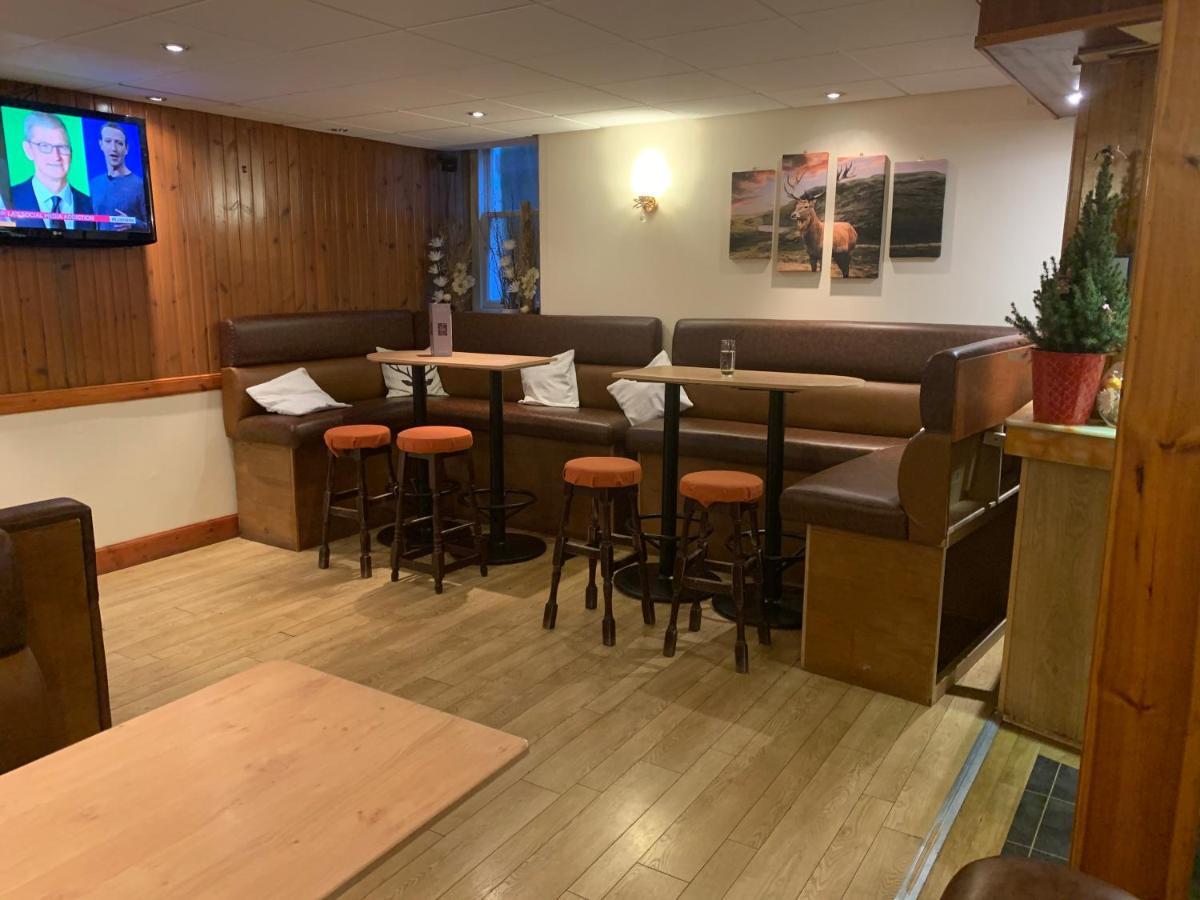 The Royal Hotel Blairgowrie and Rattray Bagian luar foto