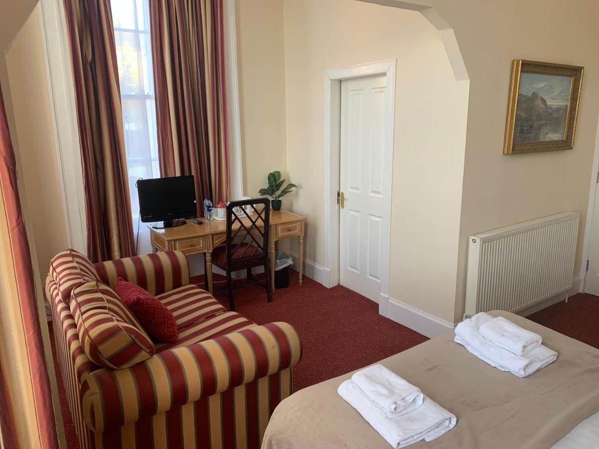 The Royal Hotel Blairgowrie and Rattray Bagian luar foto
